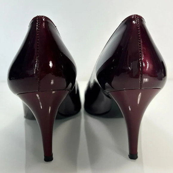 Stuart Weitzman Ruby Burgundy Dark Red Patent Leather Heels Size 7.5 - Picture 7 of 11